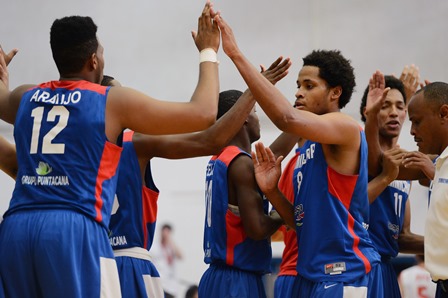 COLORADO SPRINGS, CO - JUNE 20: FIBA Americas U18 Championship Tournament at the United States Olympic Training Center on June 20, 2014 in Colorado Springs, Colorado.  (Photo by Garrett W. Ellwood/FIBA)