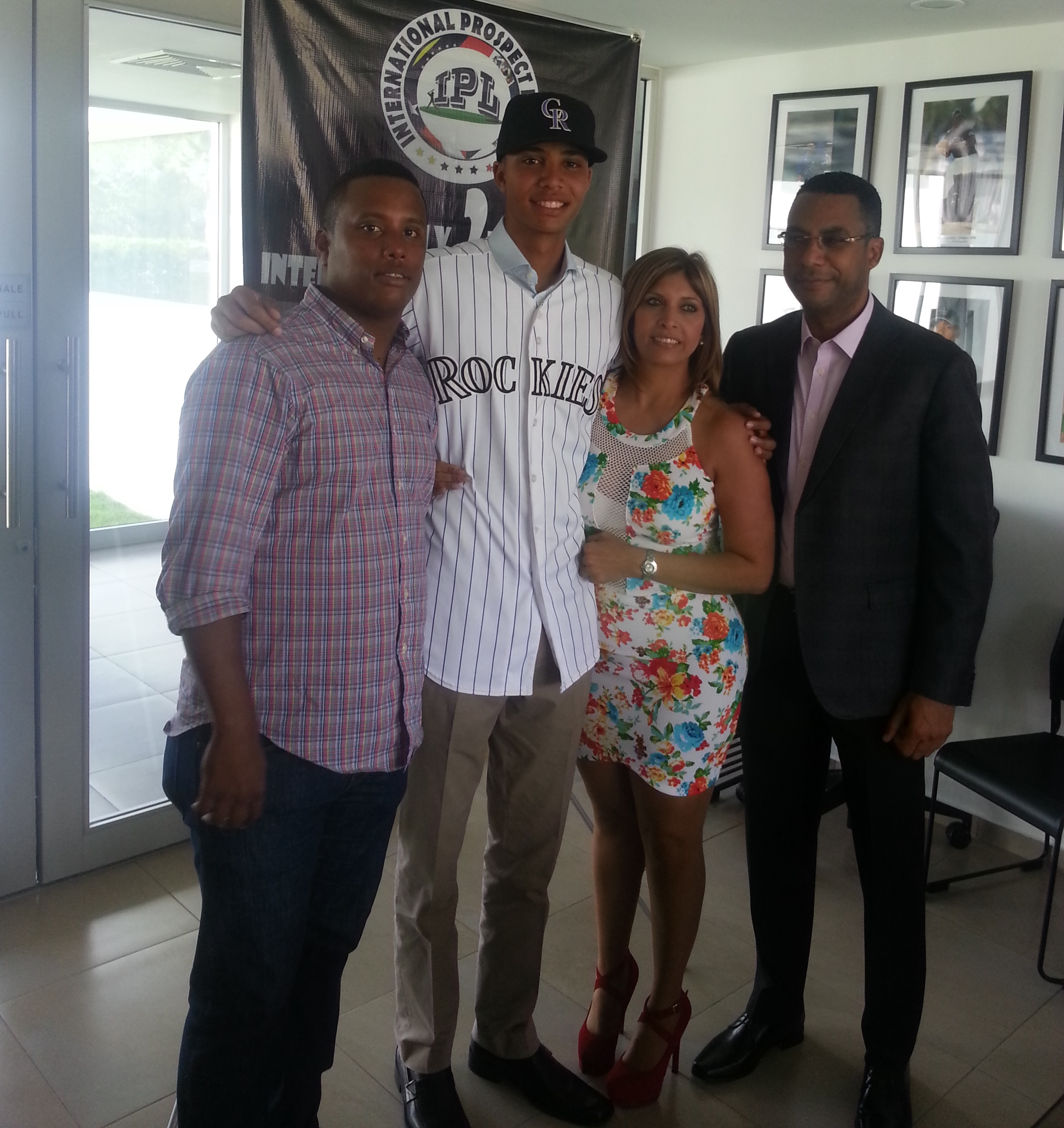 Amauris Nina, Pedro Gonzalez, Angela Gomez y Pedro Gonzalez padre