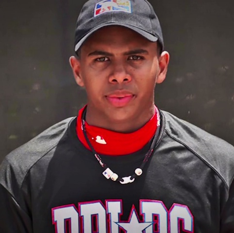 Gilbert Lara
