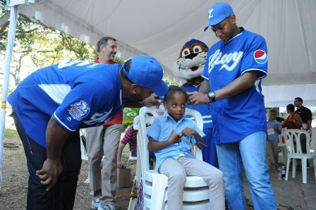 Licey con los ninos