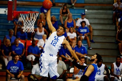 Karl Towns-universidad-de-Kentucky-tour-Bahamas-2014-vs-Puerto-Rico