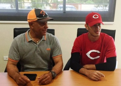 Mario Melvin Soto Arias  junto a su padre Mario Soto