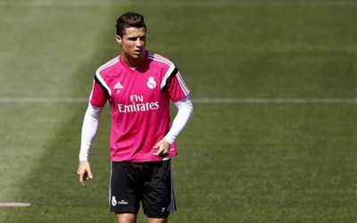 cristiano-ronaldo-hizo-donacion-nepal-1431603685584