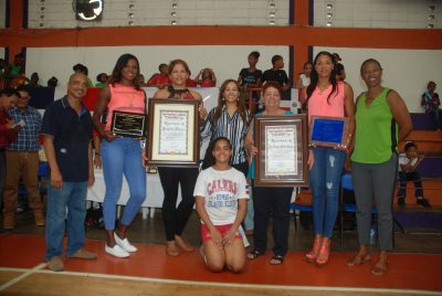 Reconocen a Sibilia, Bethania, Gina y Priscilla